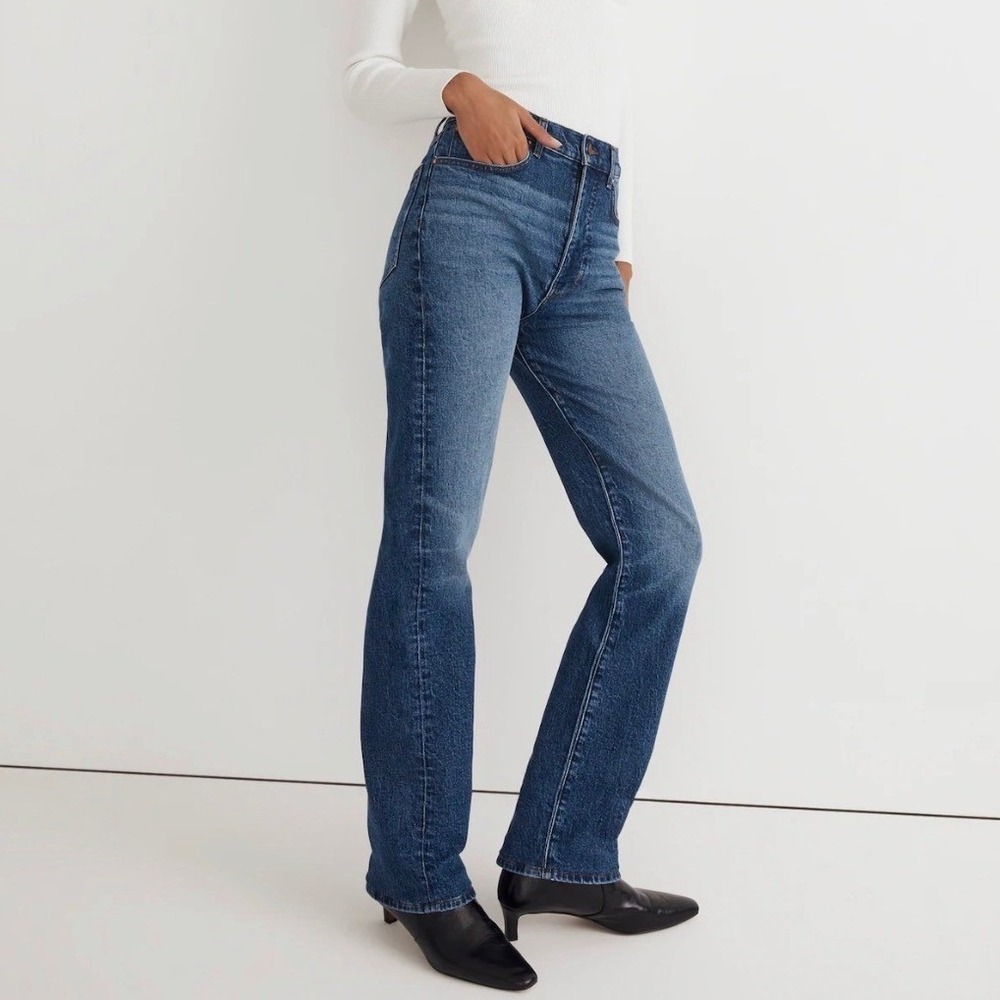 Madewell Curvy 90s Straight Jeans Size 31 Barlow Vintage Wash High Rise Denim